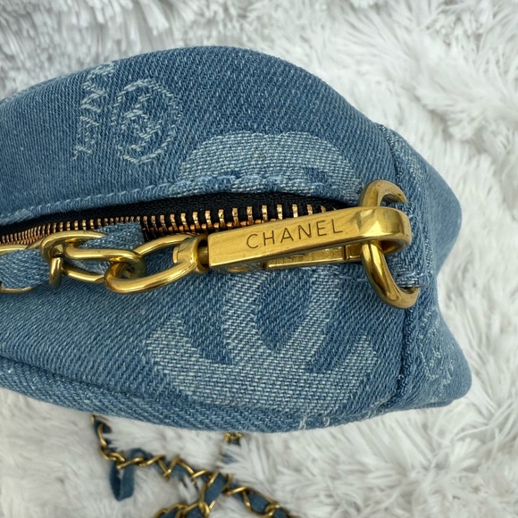 Chanel Blue Denim CC Crossbody Bag GWP purse with Dustbag NEW - Picture 5 of 12